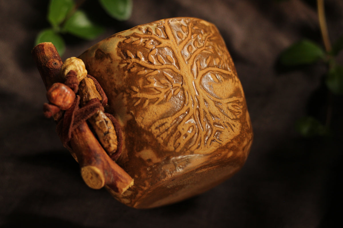 Stoneware Mug with Wooden Handle